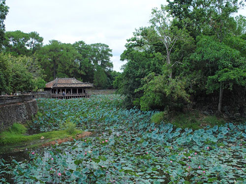 Lăng Từ Đức Huế