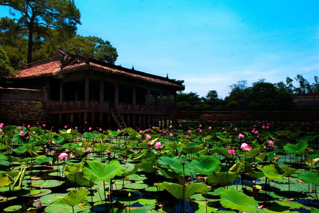 Lăng Tự Đức Huế